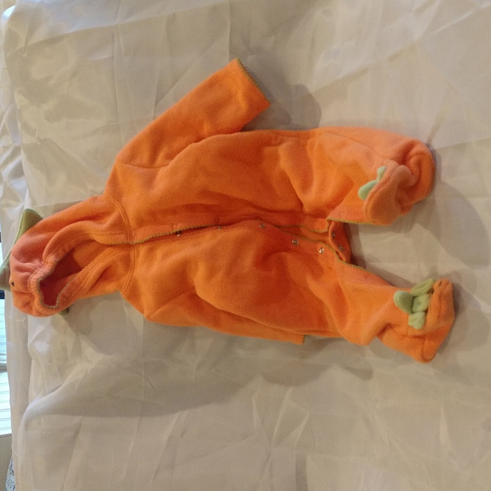baby costume pumpkin halloween